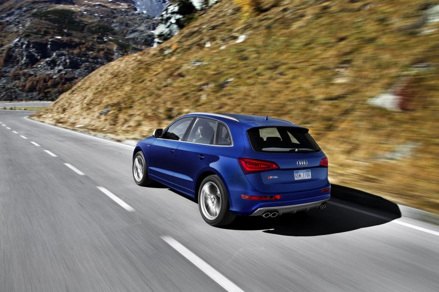  Audi SQ5 TFSI (8R) 2013 года  (NA) (фото 8 из 27)